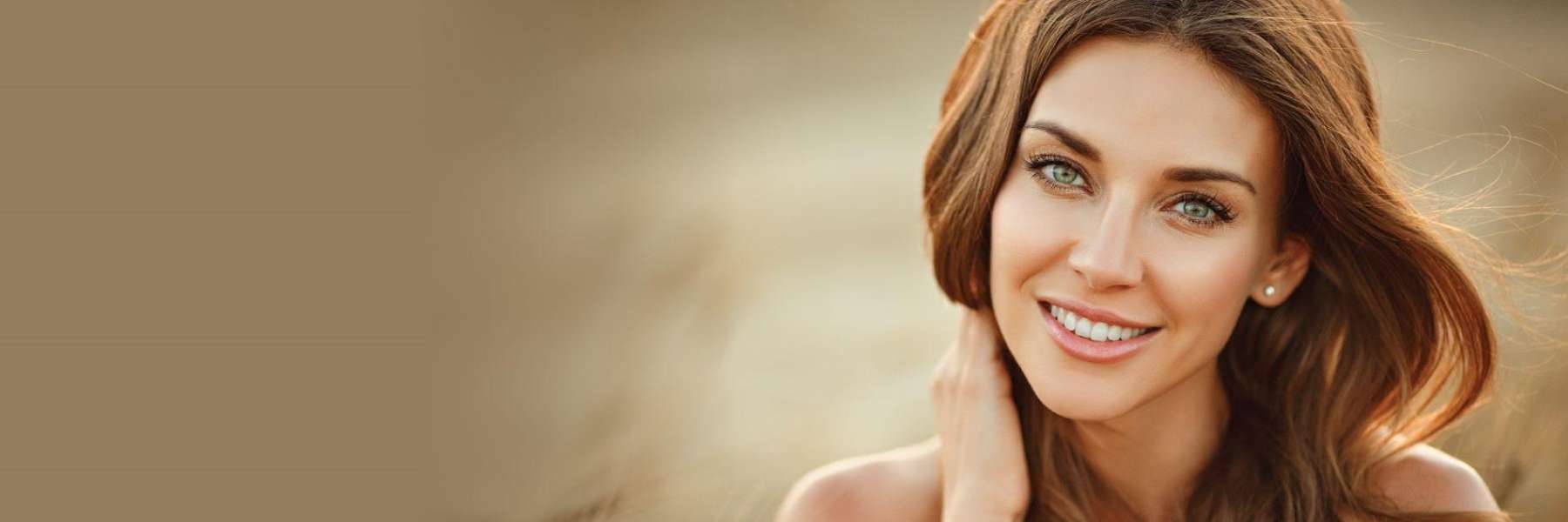 Woman smiling | Reservoir Dentist