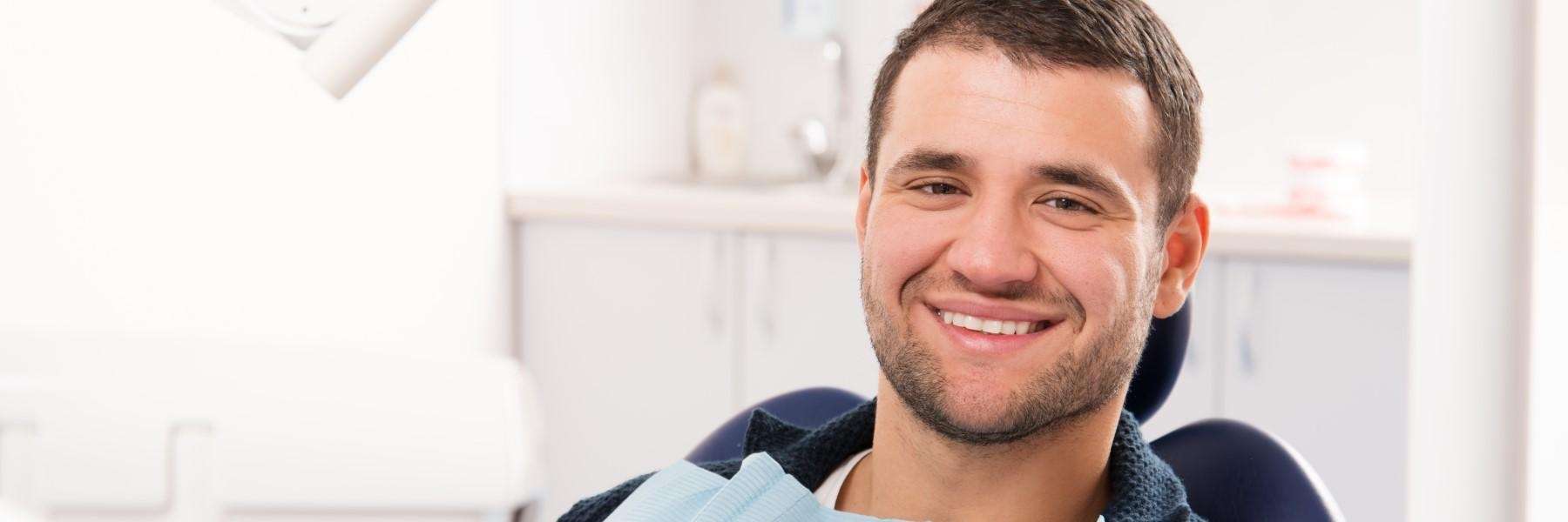 man at emergency dentist in reservoir
